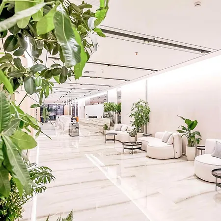 Coastline Luxury Aparthotel