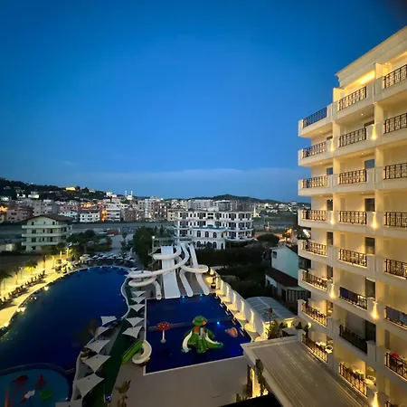 Aparthotel Coastline Luxury