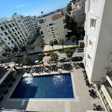 Coastline Luxury 4*