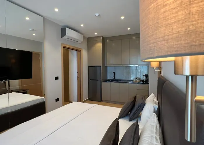 Coastline Luxury Apart-hotel 4*