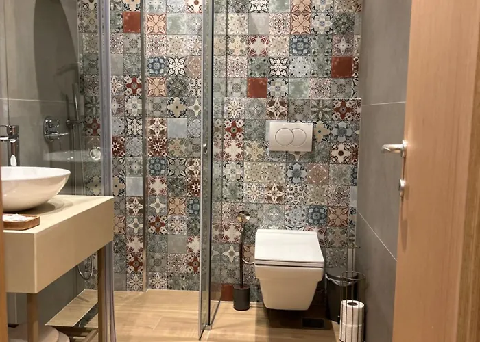 Coastline Luxury Lägenhetshotell 4*