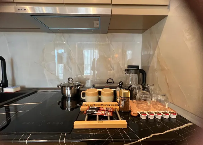 Lägenhetshotell Coastline Luxury Golem (Tirana)