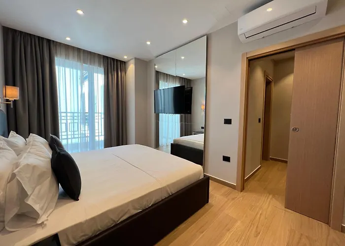 Lägenhetshotell Coastline Luxury 4*