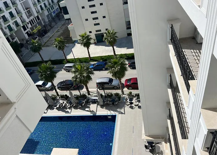 Coastline Luxury 4* Golem (Tirana)
